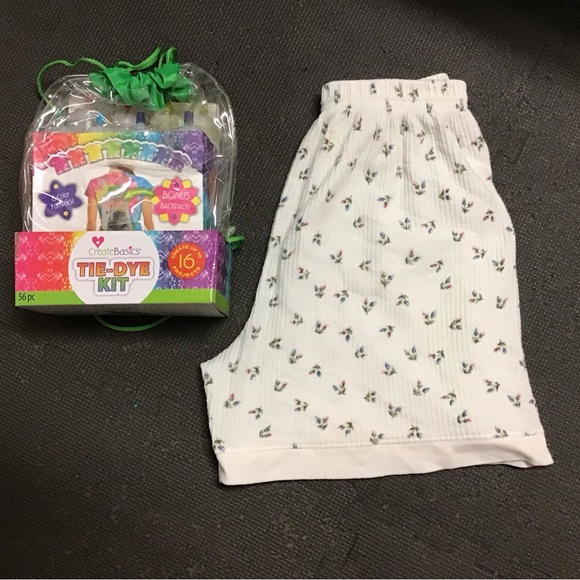 NEW CreateBasics Tie-Dye Kit + Pair Girls Ribbed Cotton Blend Shorts (12-14) - Picture 1 of 12